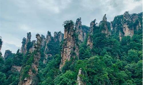 湖北张家界旅游攻略及费用_湖北张家界好玩吗